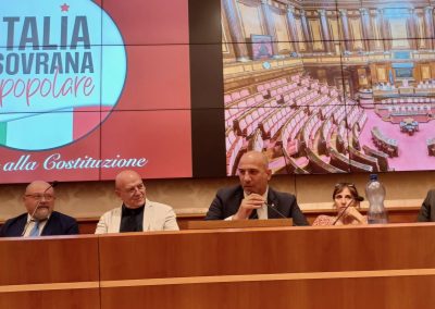 Francesco Toscano: Italia Sovrana e Popolare “Nessuna rivalità tra partiti antisistema, i nostri nemici sono altri”