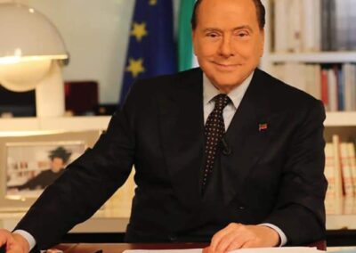 Silvio Berlusconi ricoverato in terapia intensiva. Il leader di FI affetto da leucemia